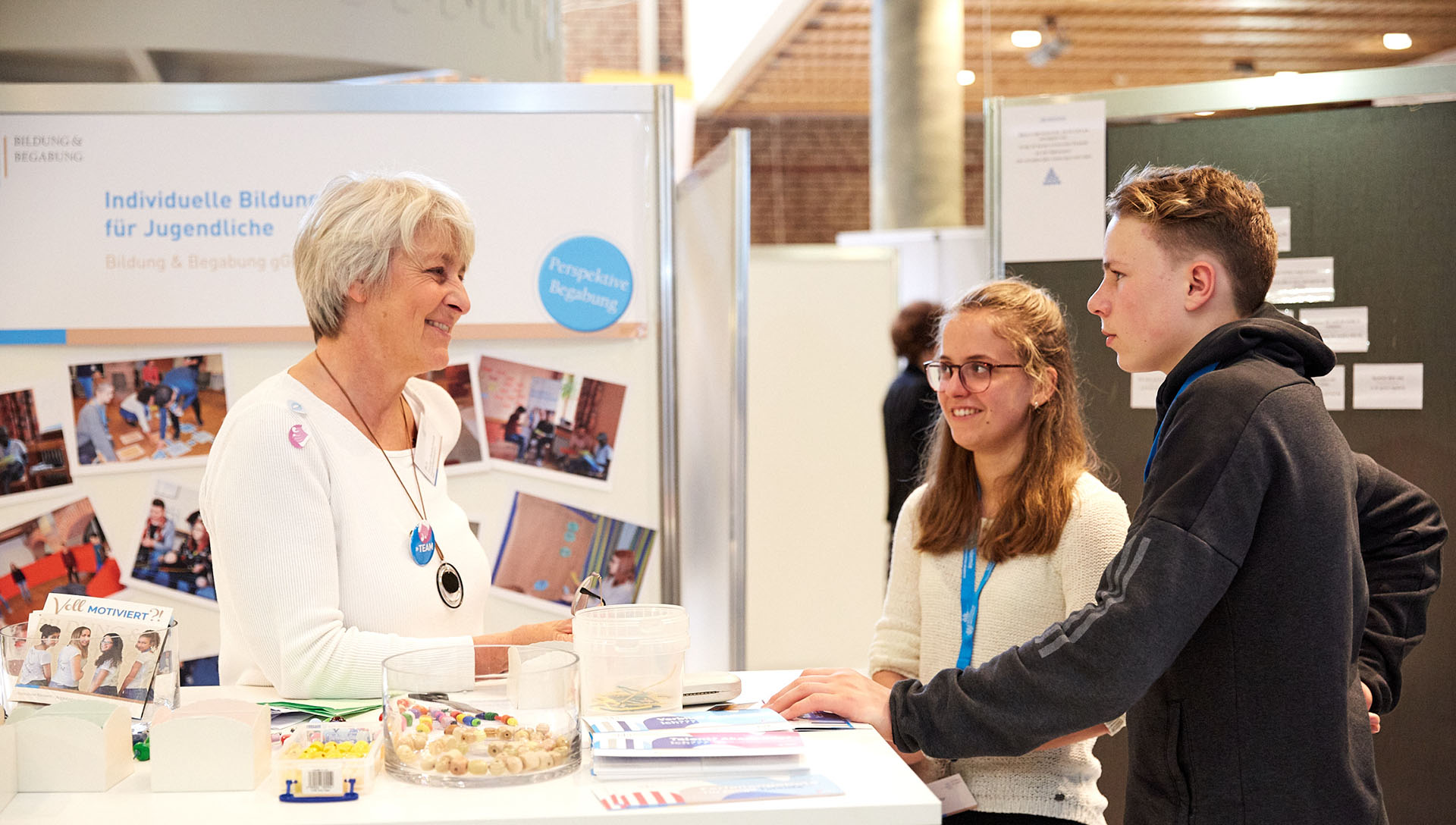 "Markt der Möglichkeiten" bei der Fachtagung 2019. 