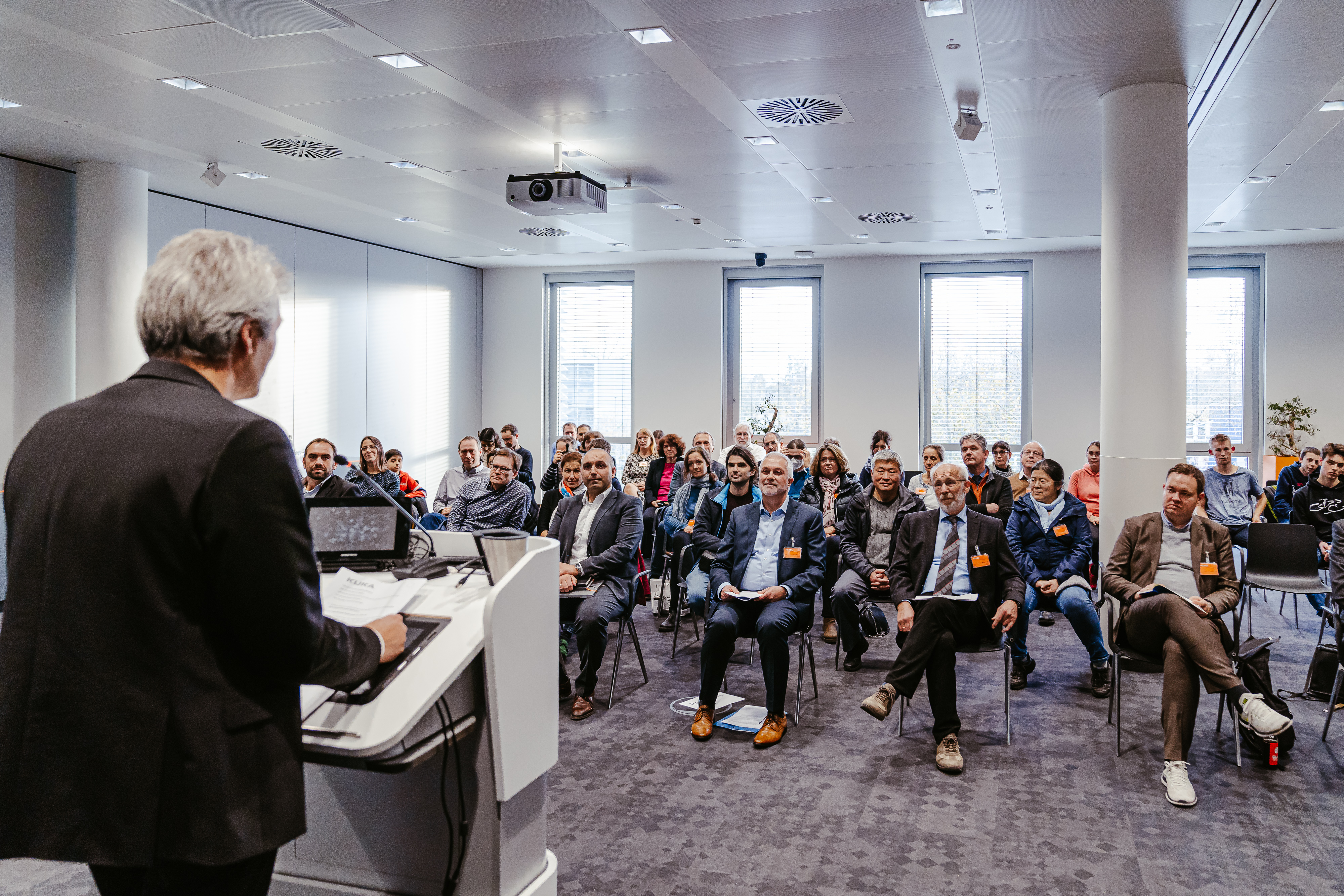 Rede auf der regionalen Preisverleihung 2022 bei der KUKA AG in Augsburg